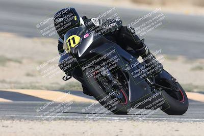 media/Oct-04-2025-CVMA (Sat) [[408bcdd6e4]]/Race 5-Amateur Formula Middleweight/